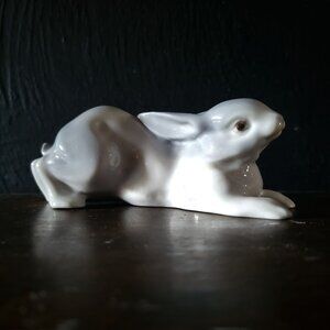 Vintage Zaphir Lladro Bunny Rabbit Crouching Figurine Porcelain Spain F. Garcia